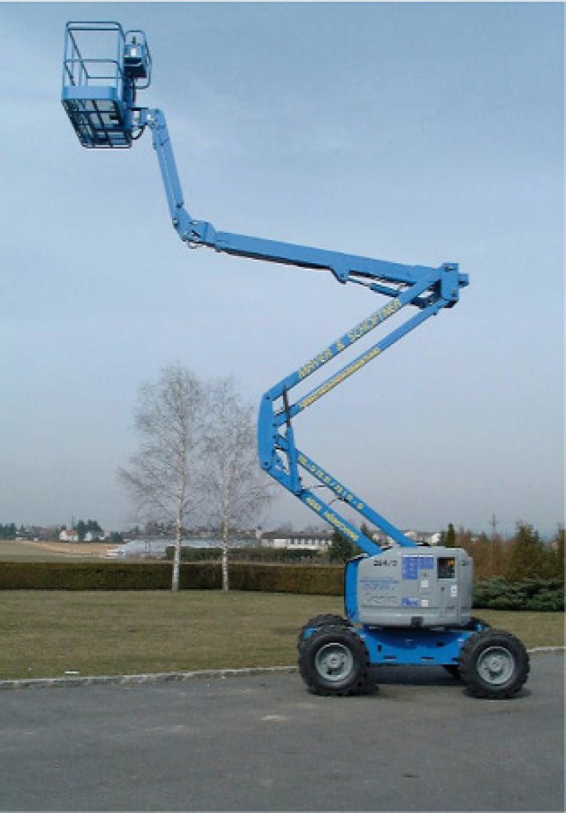 blaue Elektro-Diesel-Gelenkteleskopbühne mit 20 Meter Arbeitshöhe